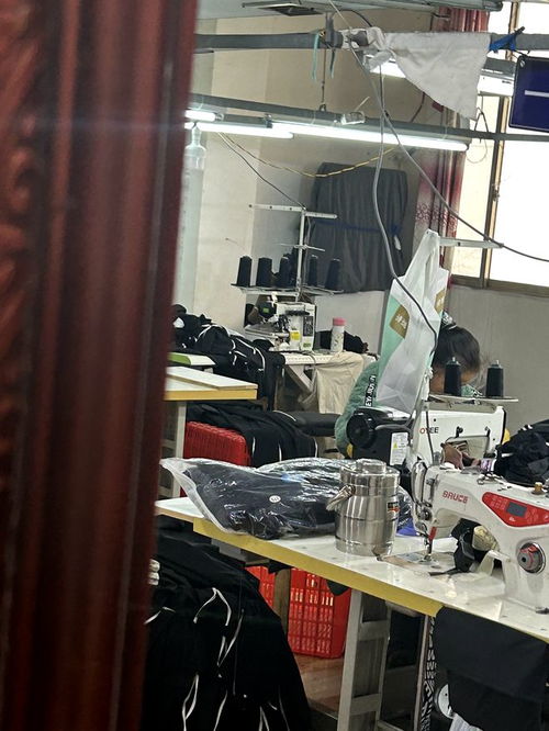 私房變廠房，安全誰來管？——咸寧永安老城區(qū)服裝加工隱患調(diào)查